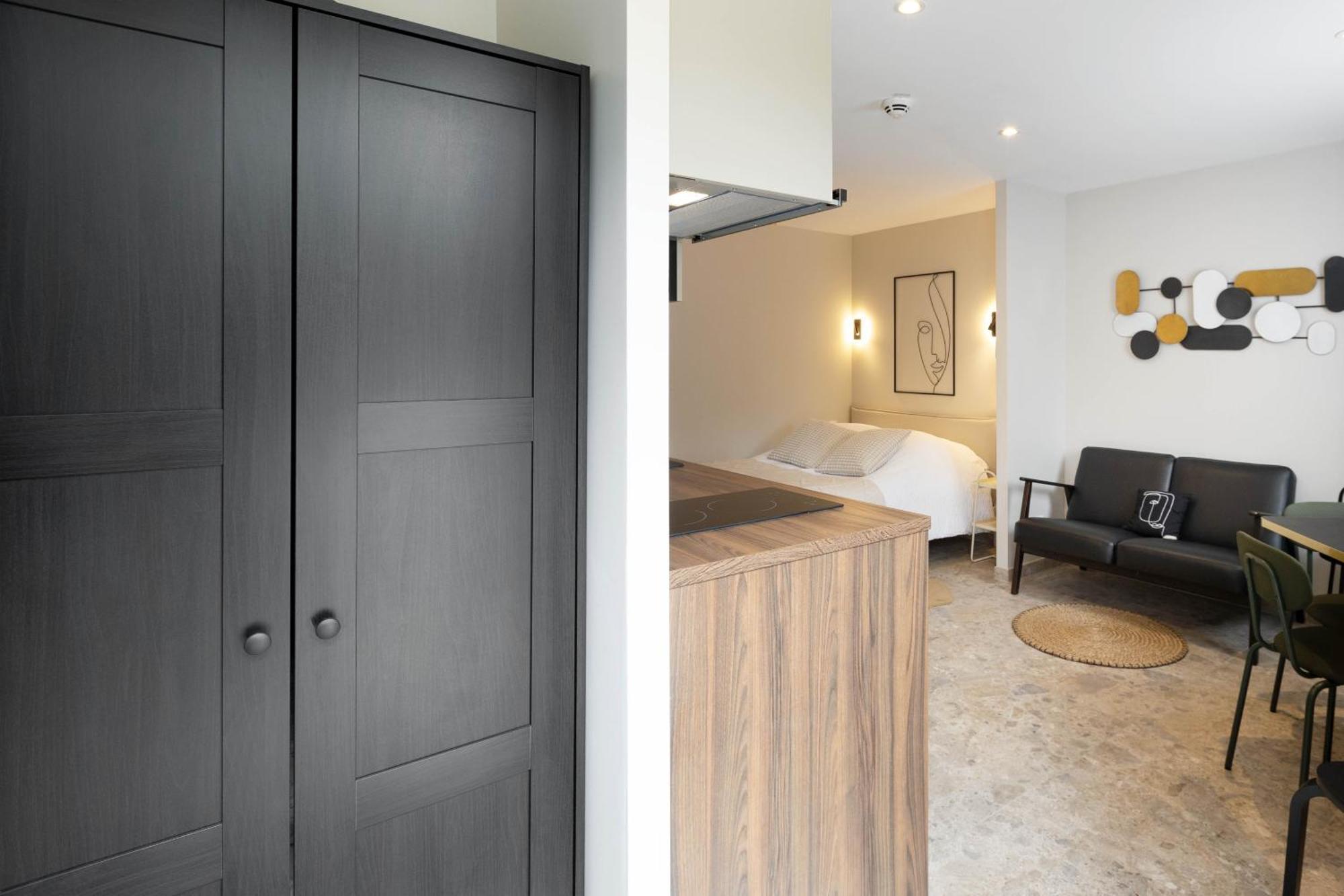 Appart Hotel Coraline - Genas Lyon Eurexpo ภายนอก รูปภาพ